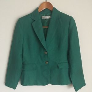 TAHARI beautiful green Jacket